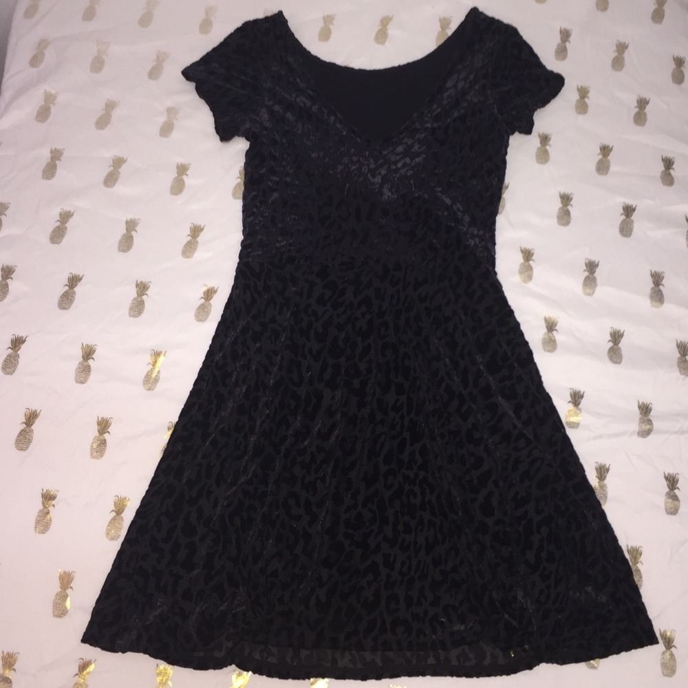 black velvet cheetah print dress🖤